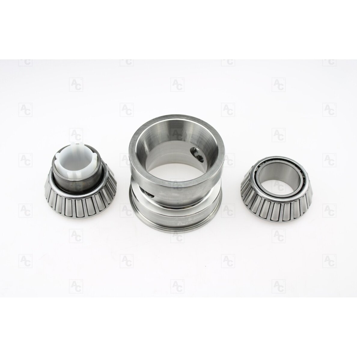 ZF 8HP90A/8HP95A priekinio diferencialo guolių komplektas 1 ZF 8HP90A/8HP95A priekinio diferencialo guolių komplektas 1